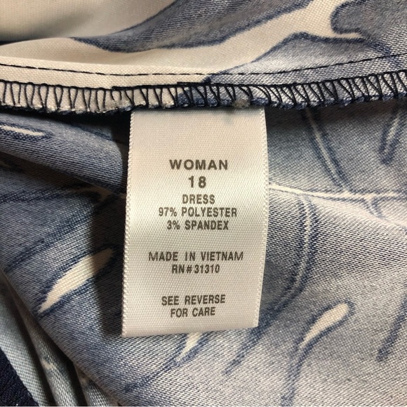 Dressbarn Women’s Dress Sleeveless Scoop Neck Pleated Bodice Navy/Cream - Picture 8 of 8